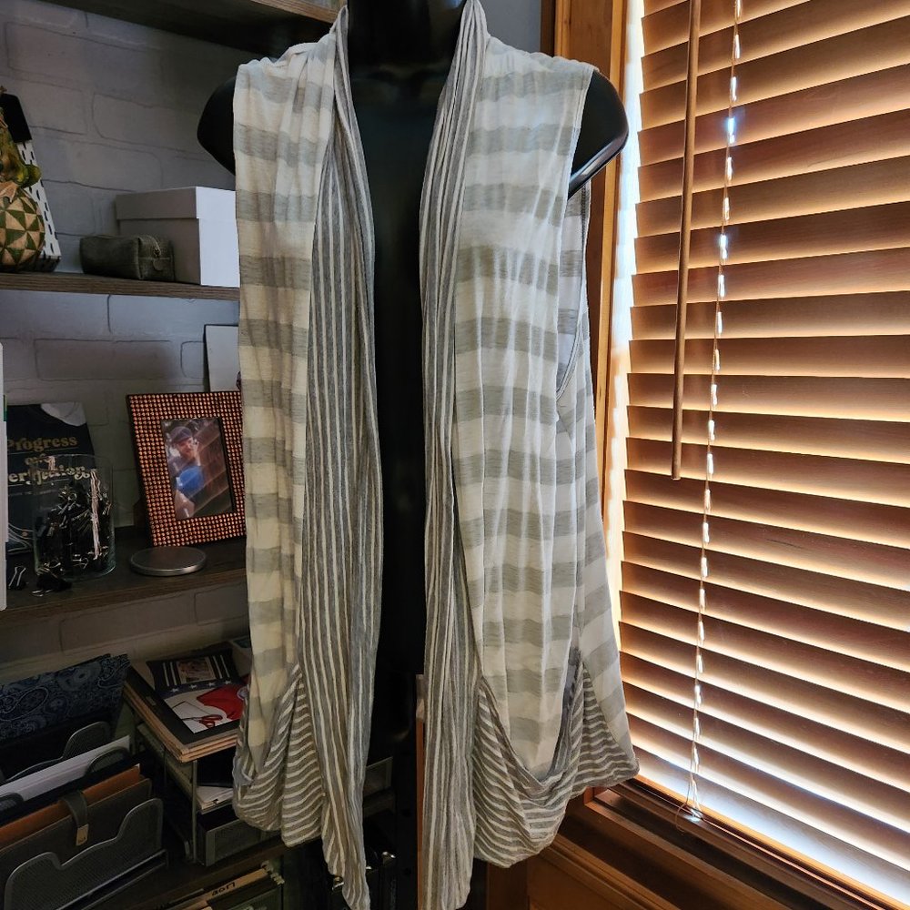 .Convertible Waterfall Vest/Top